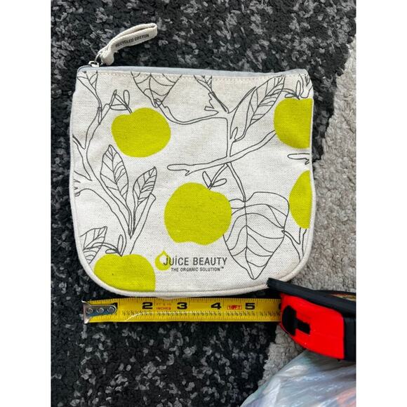 Juice Beauty Cotton Canvas Makeup Travel Bag NWOT 6 x 6 - Picture 3 of 4